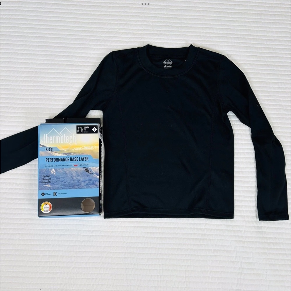 Thermotech Base Layer Youth Kids Black Thermal Long Sleeved Undershirt Small NEW